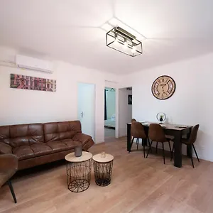 Apartamento Grand 3 Avec Clim Et Balcon, Marsella