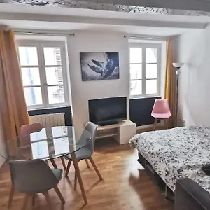 Appartement T1 Proche Rue Des Arts, Du Port Et De L'opéra, Toulon
